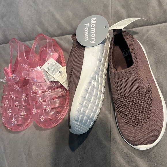 GAP toddler shoes size 9 - Picture 11 of 11